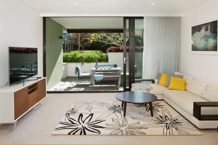 Sixth view of Homely apartment listing, 214/4 Neild Avenue, Rushcutters Bay NSW 2011