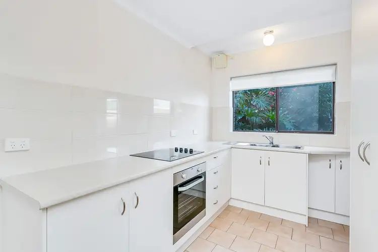 4/26 Barry Road, Oaklands Park SA 5046