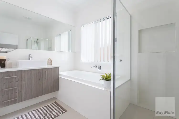 Sixth view of Homely house listing, 2/1 Falkirk Parade, Redland Bay QLD 4165