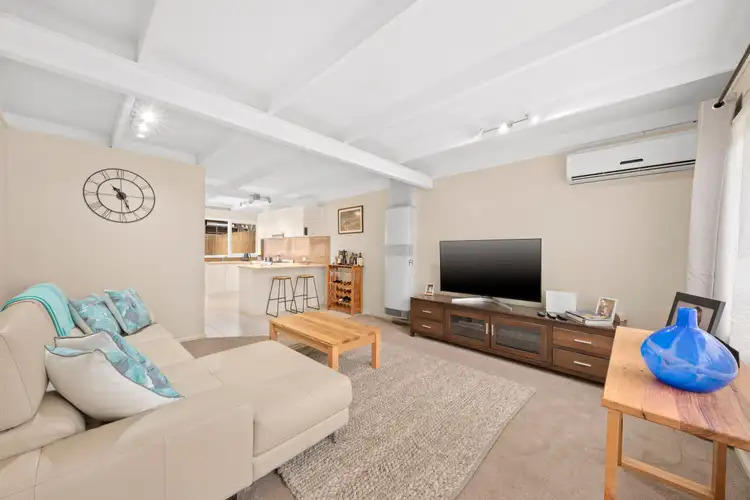 2/7 Canterbury Road, Ringwood East VIC 3135