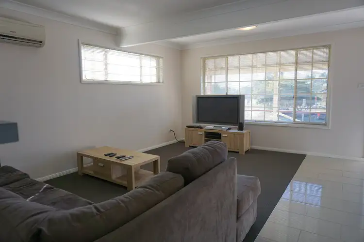 Third view of Homely unit listing, 1/2 Simpson Terrace, Singleton NSW 2330