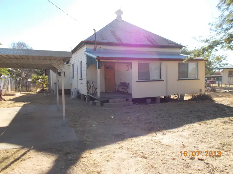 16 Flynn Street, Hughenden QLD 4821