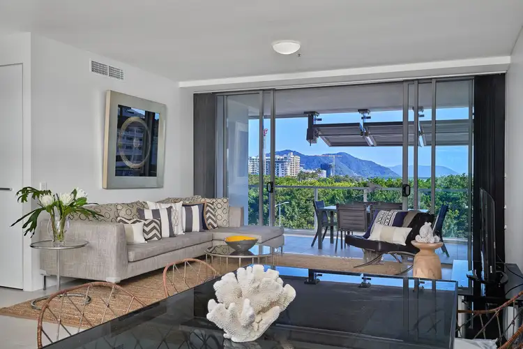 20/1 Marlin Parade, Cairns City QLD 4870