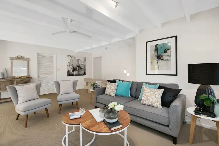 18 Ross Street, Woolloongabba QLD 4102