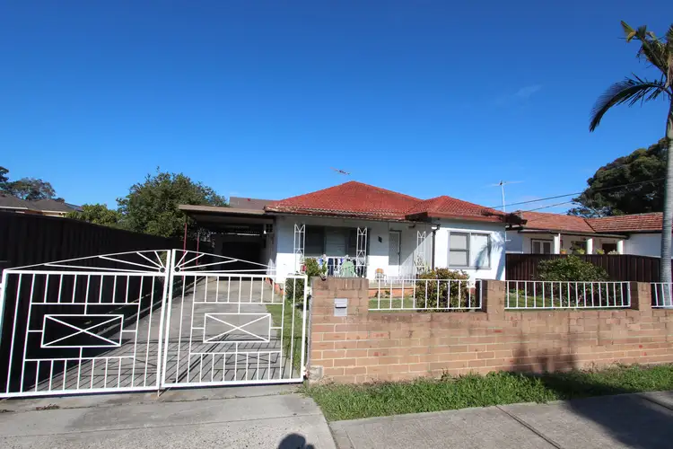 2 Margaret Street, Fairfield NSW 2165