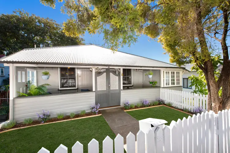 28 Julia Street, Highgate Hill QLD 4101