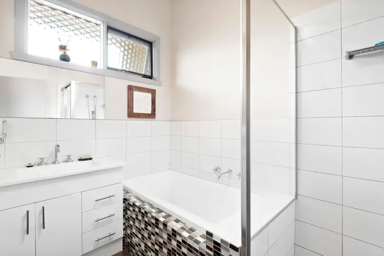 Sixth view of Homely house listing, 18 Oakpark Drive, Chadstone VIC 3148