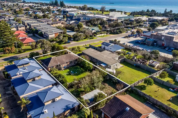 15 Ozone Street, Rye VIC 3941