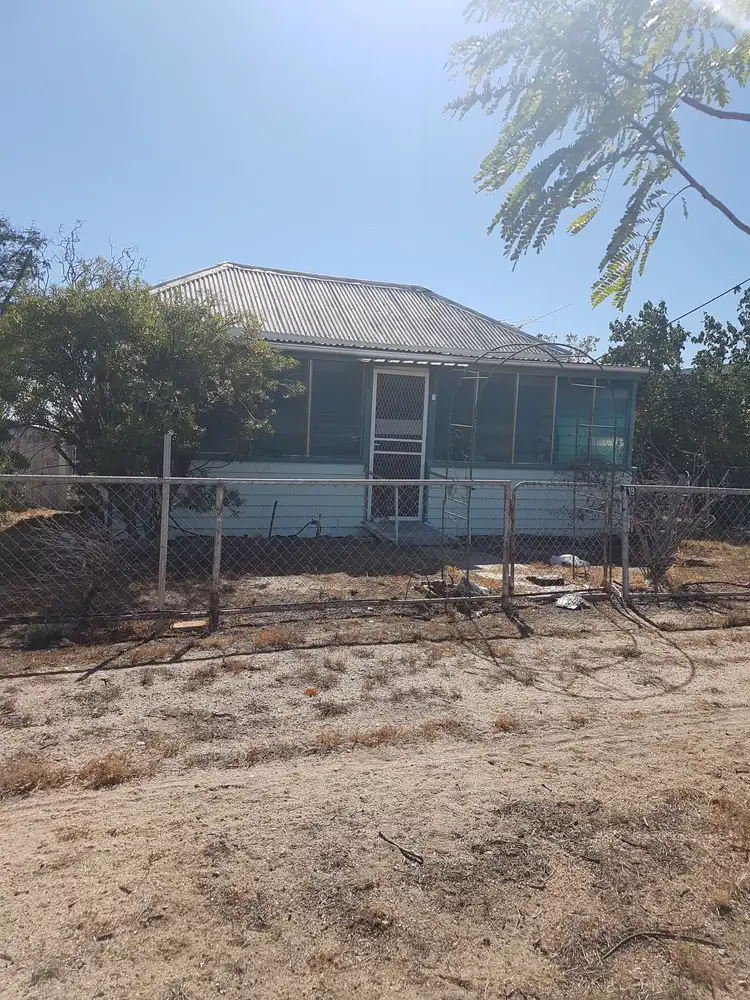 19 Hardwicke, Hughenden QLD 4821