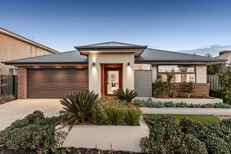 Main view of Homely house listing, 31 Dashing Road, Craigieburn VIC 3064