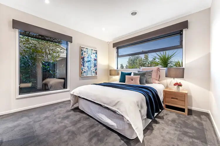 Fourth view of Homely house listing, 31 Dashing Road, Craigieburn VIC 3064