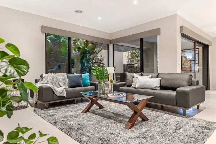 Sixth view of Homely house listing, 31 Dashing Road, Craigieburn VIC 3064
