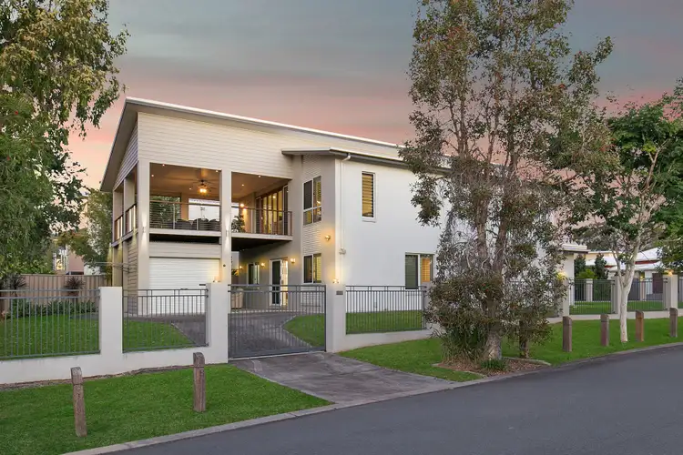 Second view of Homely house listing, 2 Burns Close, Eight Mile Plains QLD 4113
