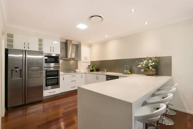 Fifth view of Homely house listing, 2 Burns Close, Eight Mile Plains QLD 4113