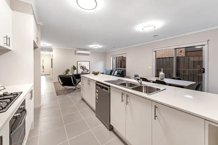 Sixth view of Homely house listing, 113 Moor Park Drive, Craigieburn VIC 3064