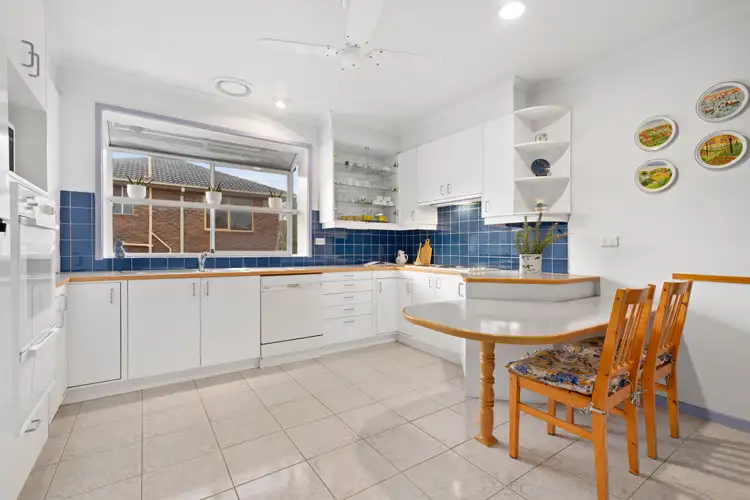 Sixth view of Homely house listing, 2 Tullimbar Circuit, Vermont South VIC 3133