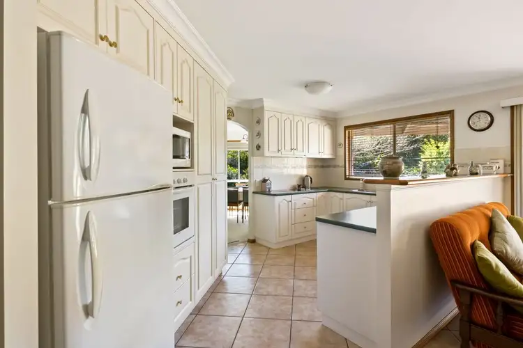 Fifth view of Homely house listing, 2 Lynne Court, Highfields QLD 4352