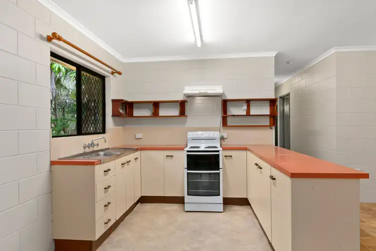Fifth view of Homely house listing, 2/30 Strombus Avenue, Trinity Beach QLD 4879