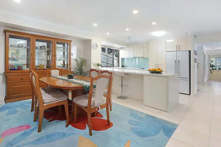 12 Tetragona, Arana Hills QLD 4054