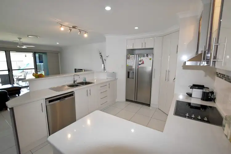 Sixth view of Homely house listing, 3 Phoenix Place, Telina QLD 4680