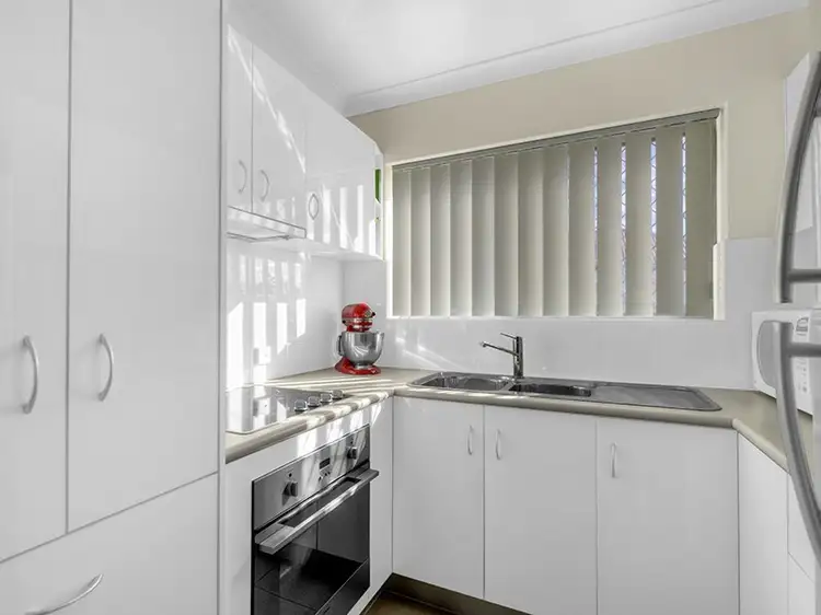 Fourth view of Homely apartment listing, 6/89 Grosvenor Street, Morningside QLD 4170