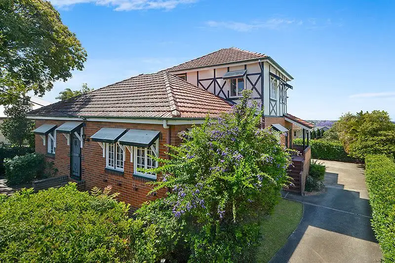 Main view of Homely unit listing, 2/34 Creswick Street, Clayfield QLD 4011