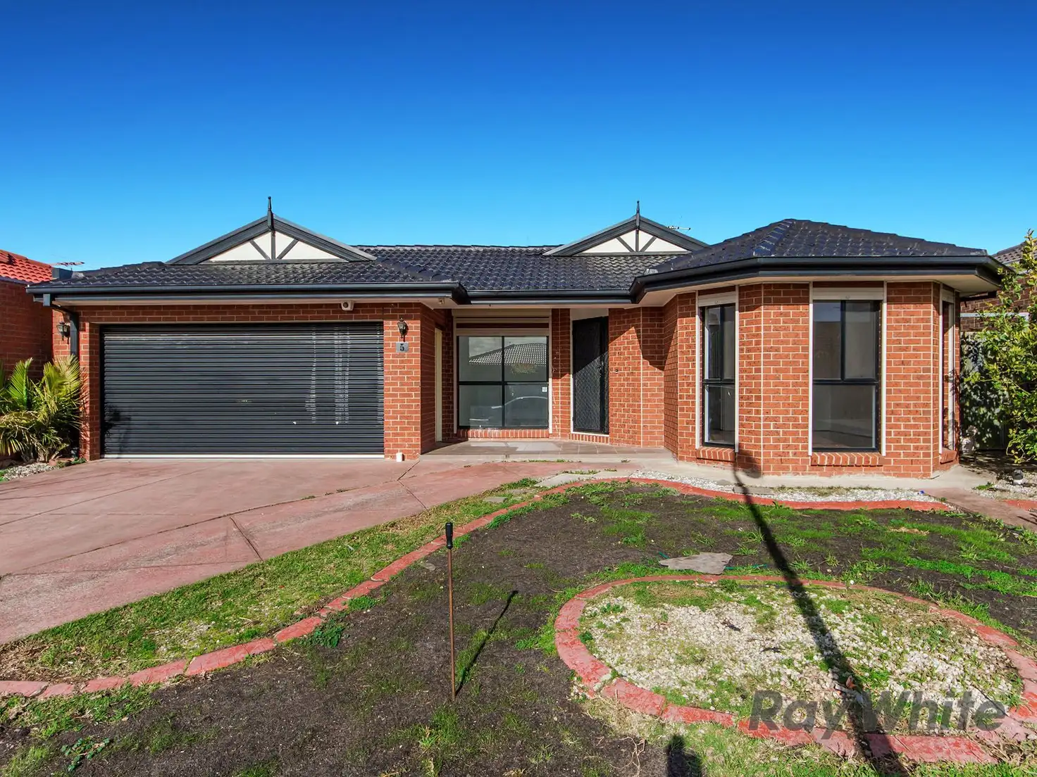 Main view of Homely house listing, 5 Mankina Circuit, Delahey VIC 3037
