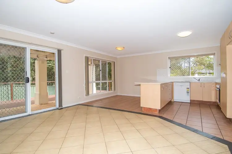 Seventh view of Homely house listing, 8 Offham Court, Arundel QLD 4214