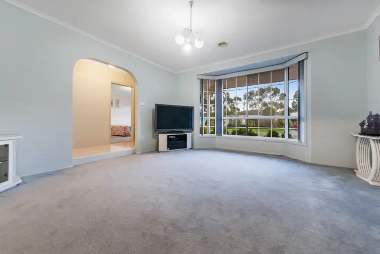Fourth view of Homely house listing, 10 Thistle Court, Delahey VIC 3037