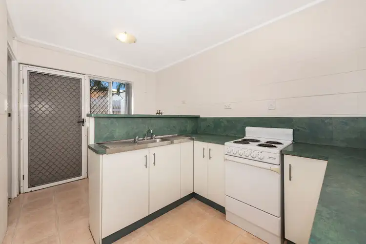 Fourth view of Homely unit listing, 2/13 Cowley Street, West End QLD 4810