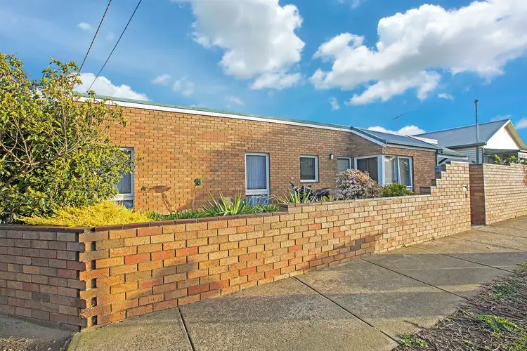 8 Victoria Street, Rippleside VIC 3215
