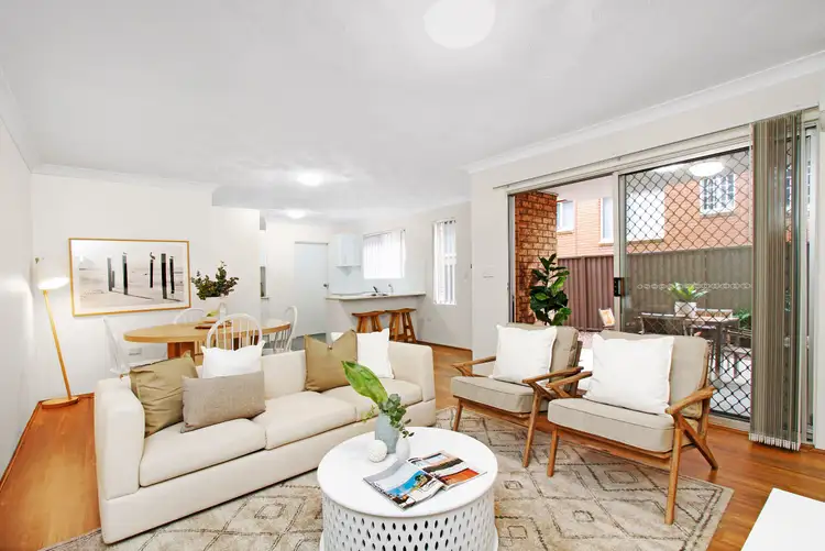 1/13-15 Lackey Street, Fairfield NSW 2165