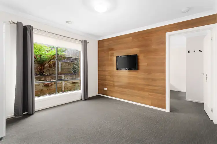 Sixth view of Homely house listing, 17 Tulloch Street, Drouin VIC 3818