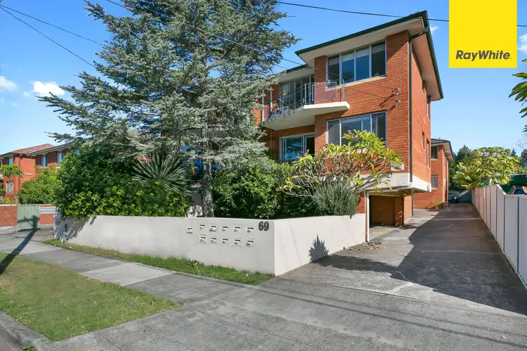 1/69 Dudley Street, Punchbowl NSW 2196