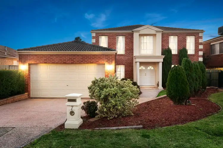7 Monastery Close, Wantirna South VIC 3152