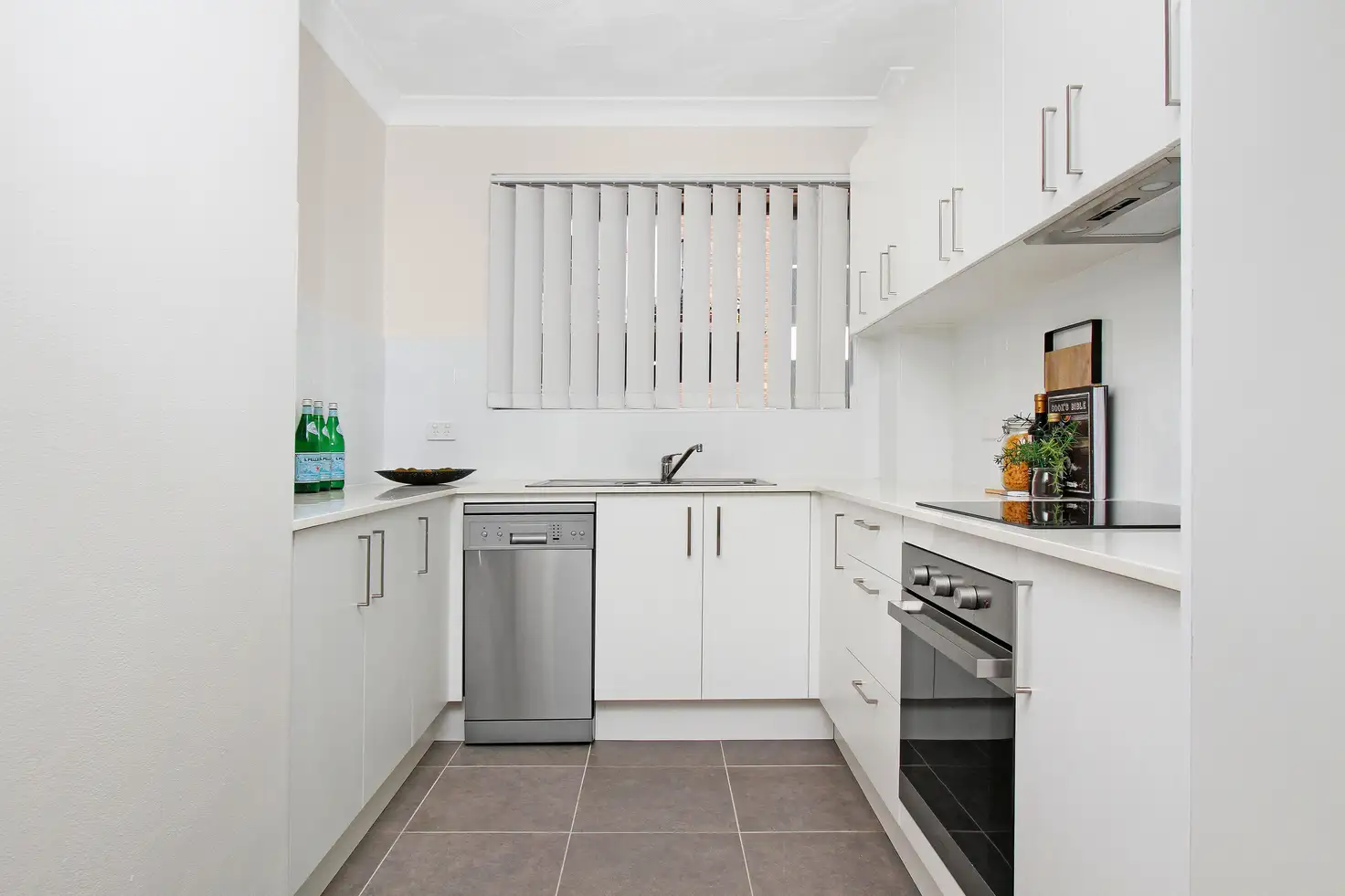 Main view of Homely unit listing, 4/13-15 Lackey Street, Fairfield NSW 2165