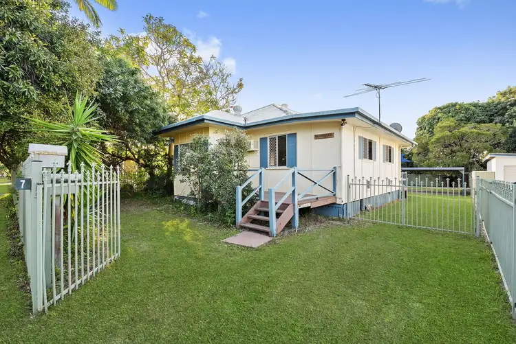 Second view of Homely house listing, 7 Seymour Street, Deception Bay QLD 4508