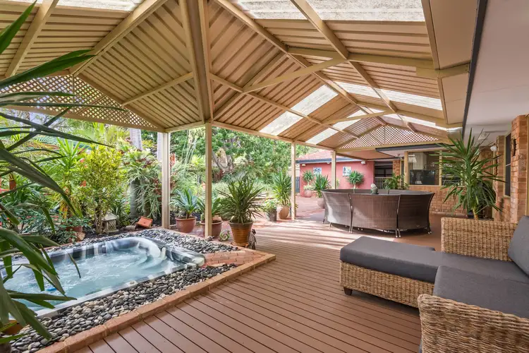 10 Angelina Court, Kingsley WA 6026