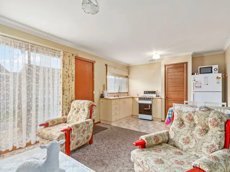 Fifth view of Homely unit listing, 17/18 Gwalia Street, Traralgon VIC 3844