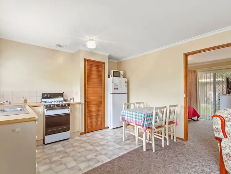Sixth view of Homely unit listing, 17/18 Gwalia Street, Traralgon VIC 3844