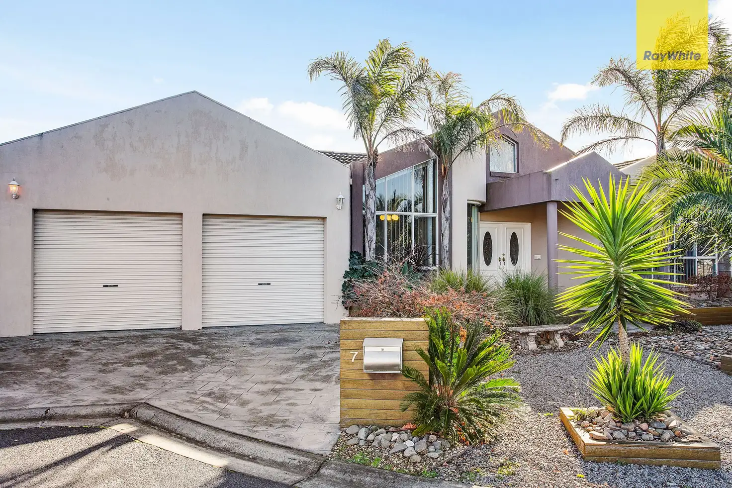 Main view of Homely house listing, 7 Apollo Court, Hillside VIC 3037