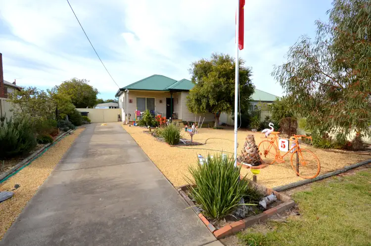 Second view of Homely house listing, 5 Thomas Street, Cowra NSW 2794