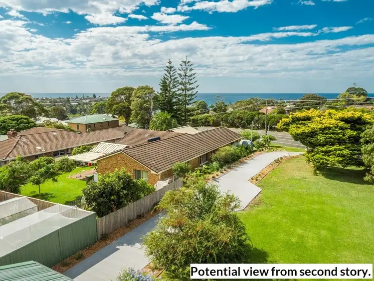 Sixth view of Homely house listing, 21 South Kiama Drive, Kiama Heights NSW 2533