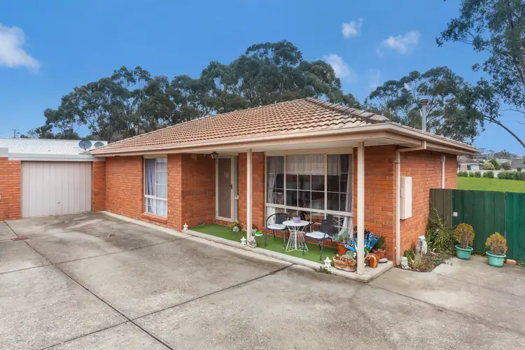 2/11 Delatite Road, Seymour VIC 3660