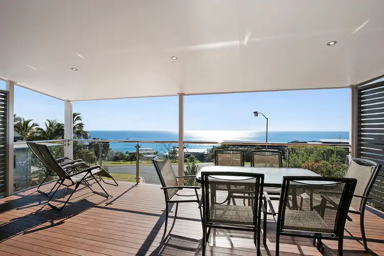 Second view of Homely house listing, 4 Pratt Court, Point Lookout QLD 4183