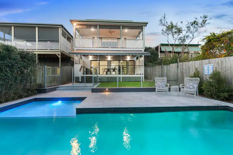 21 Ellington Street, Tarragindi QLD 4121
