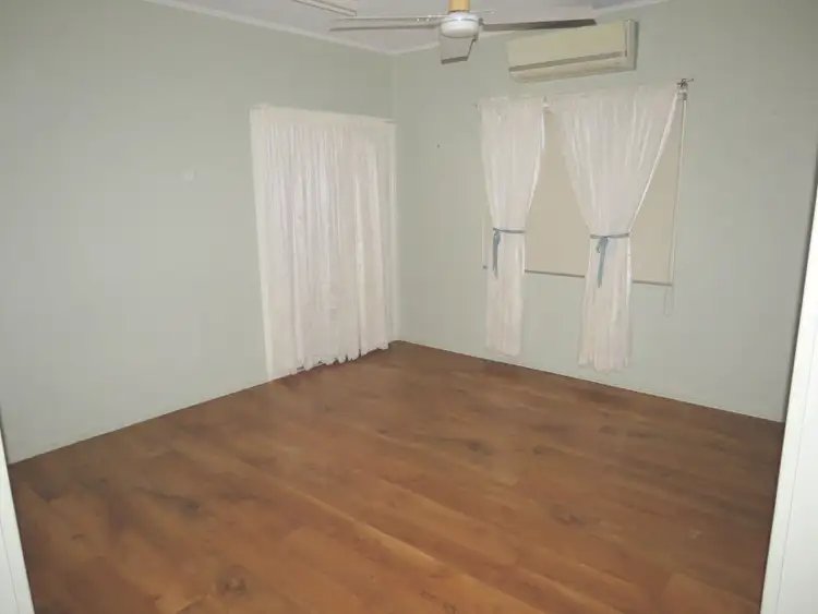 Seventh view of Homely house listing, 21 Mellish Crescent, Emerald QLD 4720