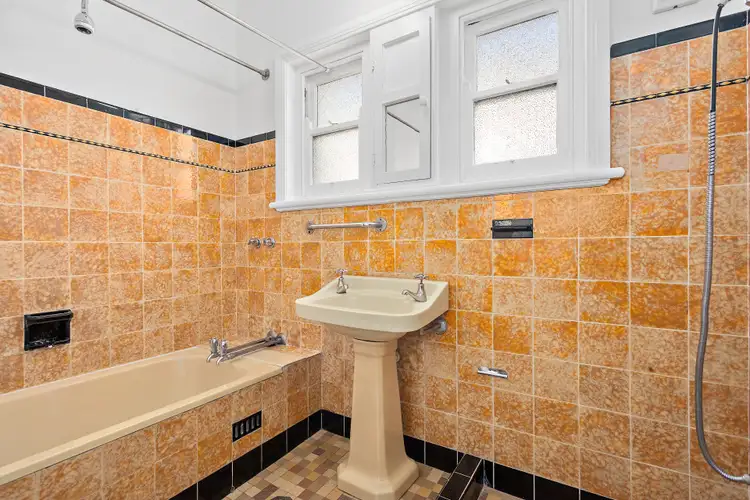 Sixth view of Homely house listing, 27 Rowland Avenue, Wollongong NSW 2500