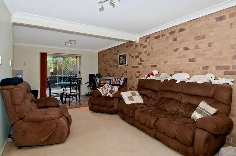 Second view of Homely unit listing, 2/5 Delanty Court, Edens Landing QLD 4207