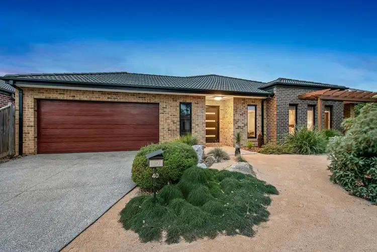 40 Paringa Drive, Ferntree Gully VIC 3156